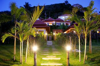 Byg Grand Beach Front & Sea View @ Panwa Beach Exterior foto