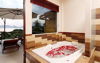 Byg Grand Beach Front & Sea View @ Panwa Beach Exterior foto