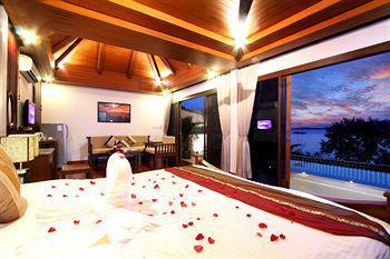 Byg Grand Beach Front & Sea View @ Panwa Beach Exterior foto